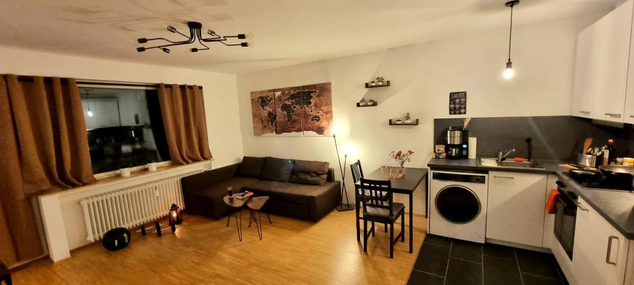 Business Apartment Mit Kuche Fur 1-3 +Netflx+5G Wlan Nahe Der Mhh Im Industrial Design Хановер Екстериор снимка